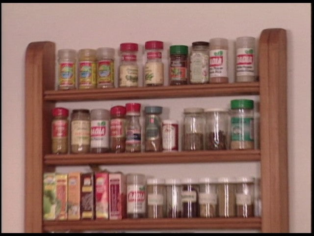 How to Build a Spice Rack by Ron Hazelton (4 years ago)