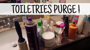I've been putting this little project off for a while because of all the little things that have accumulated in my bathroom drawers