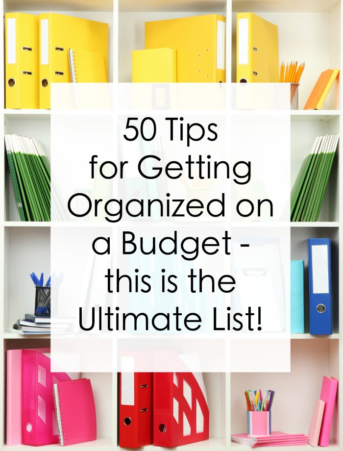 Do you want to get organized on a budget? Me too! You’re going to love these cheap organization hacks and organizing tip
