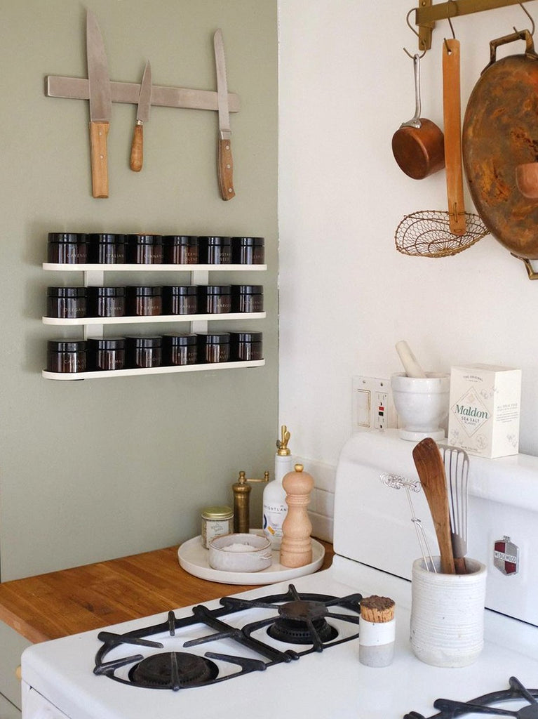 We’ve Done the Impossible and Found 6 Spice Rack Ideas for Small Kitchens